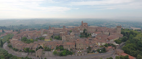 Lucignano, Panorama